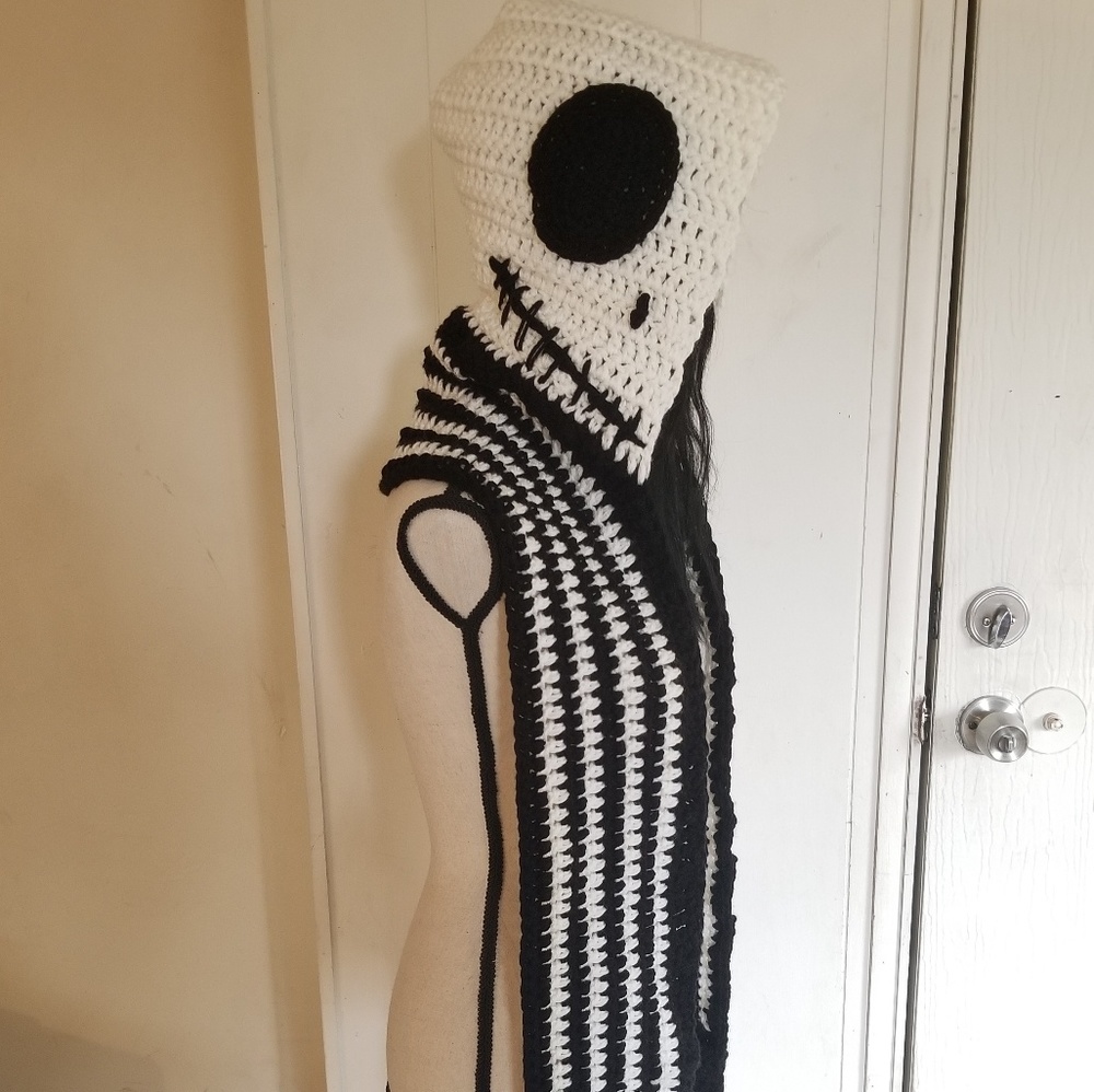 Nightmare before christmas hooded scarf